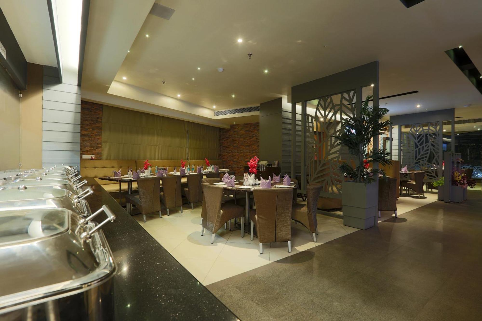 Hotel Prithvi Palace Igi Airport Delhi Nova Deli Exterior foto